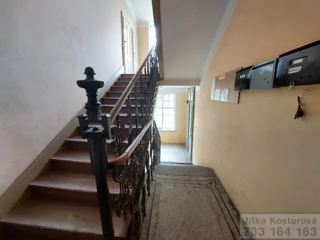 Pronájem bytu 1+1, Krnov - Pod Cvilínem, 9. května, 32 m2