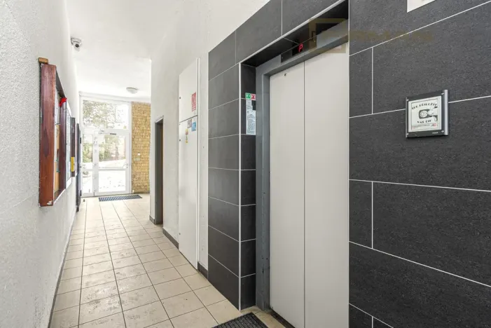 Prodej bytu 2+kk, Praha - Kobylisy, Šiškova, 43 m2