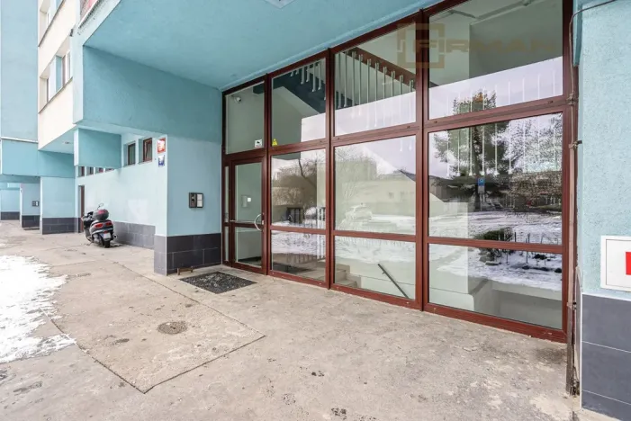 Prodej bytu 2+kk, Praha - Kobylisy, Šiškova, 43 m2