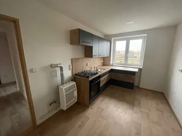 Pronájem bytu 2+1, Břeclav, 60 m2