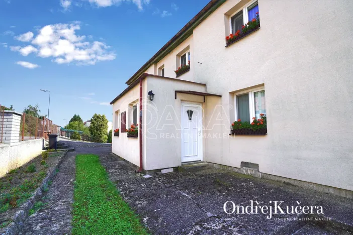 Prodej rodinného domu, Kosoř, Dolejší, 250 m2