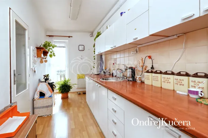 Prodej rodinného domu, Kosoř, Dolejší, 250 m2