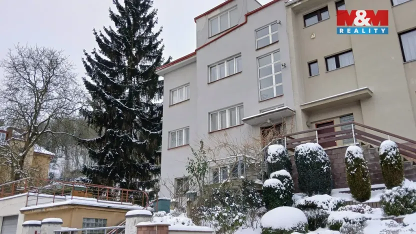 Pronájem bytu 3+1, Praha - Košíře, U Vojanky, 90 m2