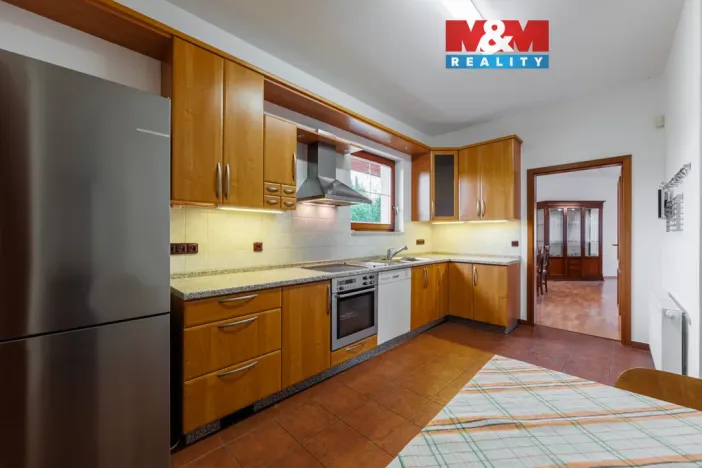 Prodej rodinného domu, Kolová - Háje, 330 m2