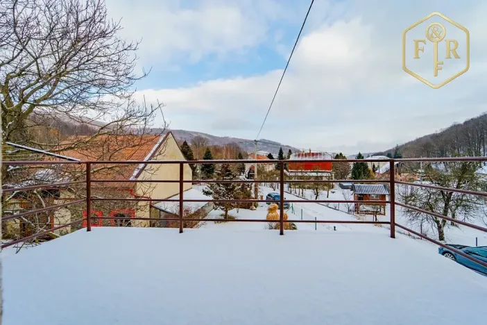 Prodej rodinného domu, Petrovice, 246 m2