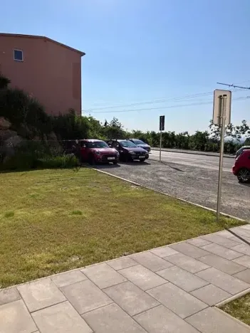 Pronájem bytu 2+kk, Praha - Prosek, Prosecká, 99 m2