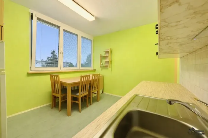 Prodej bytu 2+1, Opava - Předměstí, Hobzíkova, 58 m2