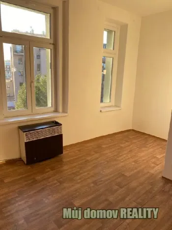 Pronájem bytu 2+kk, Praha - Vysočany, Freyova, 49 m2