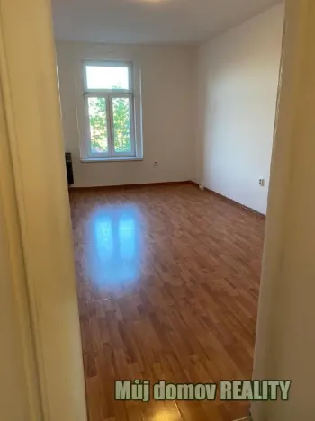 Pronájem bytu 2+kk, Praha - Vysočany, Freyova, 49 m2