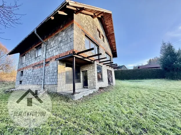 Prodej rodinného domu, Jesenný, 270 m2