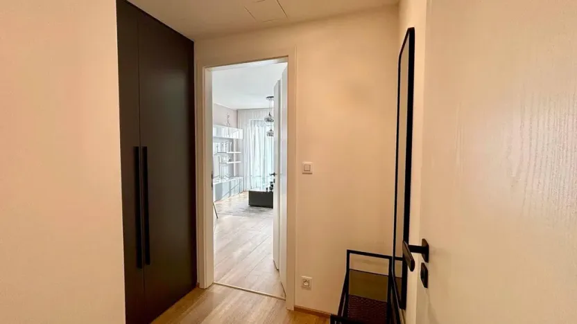 Pronájem bytu 2+kk, Praha - Žižkov, Malešická, 60 m2