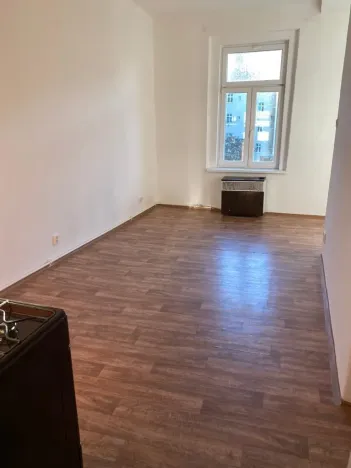 Pronájem bytu 2+kk, Praha - Vysočany, Freyova, 47 m2