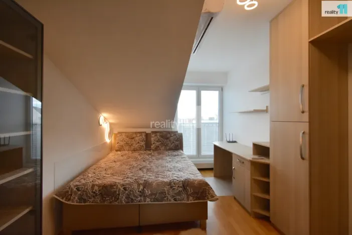 Pronájem bytu 2+kk, Úvaly, Dalmatská, 58 m2