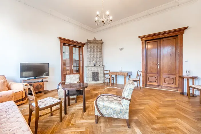 Pronájem bytu 2+1, Teplice, Čs. dobrovolců, 84 m2