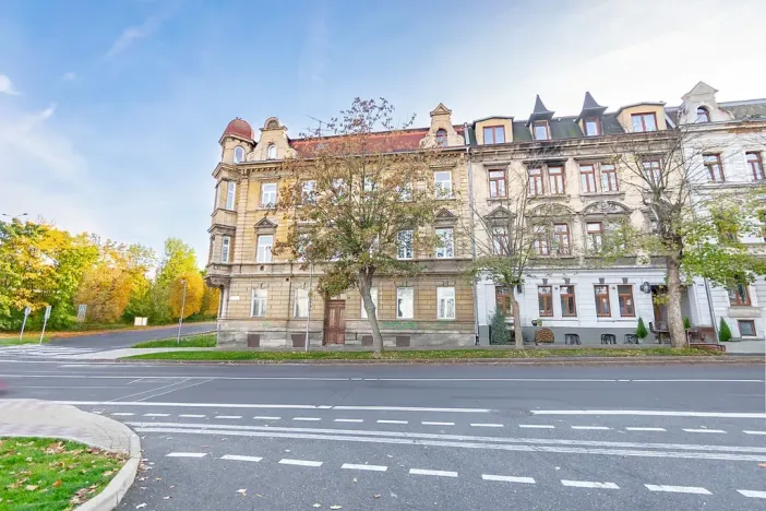 Pronájem bytu 2+1, Teplice, Čs. dobrovolců, 84 m2