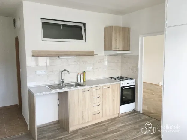 Pronájem bytu 1+1, Sokolov, Švabinského, 43 m2