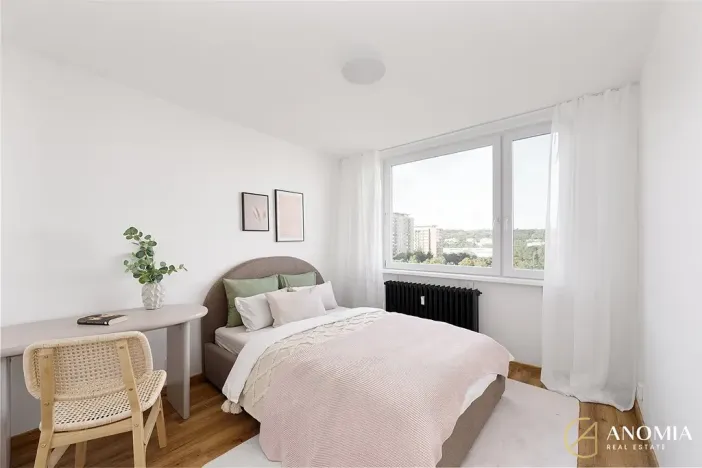 Prodej bytu 4+kk, Praha - Kobylisy, Třebenická, 73 m2