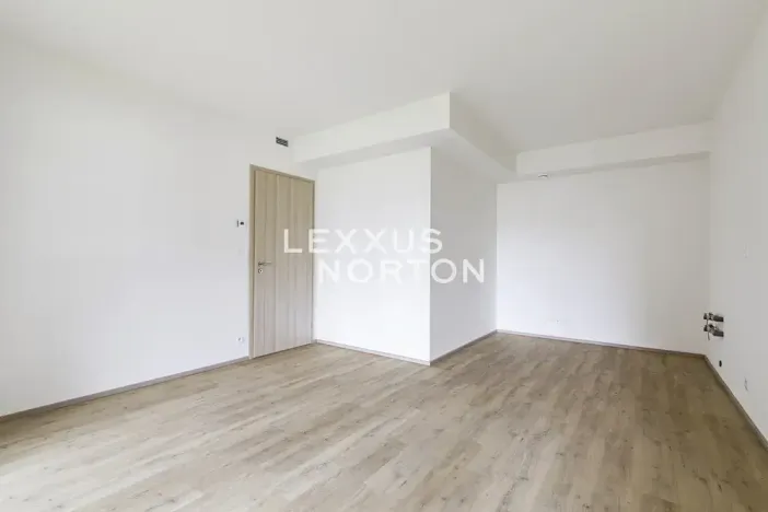 Pronájem bytu 2+kk, Praha - Hloubětín, Poděbradská, 60 m2