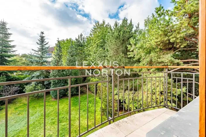 Pronájem vily, Praha - Břevnov, Oddělená, 316 m2