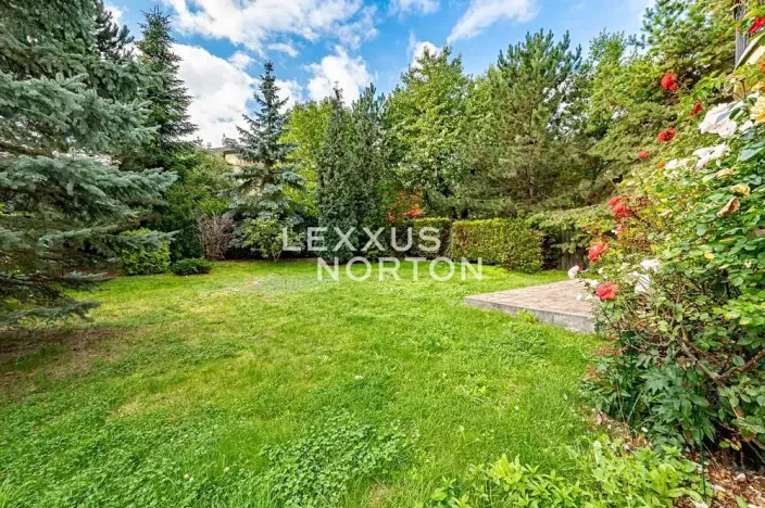 Pronájem vily, Praha - Břevnov, Oddělená, 316 m2