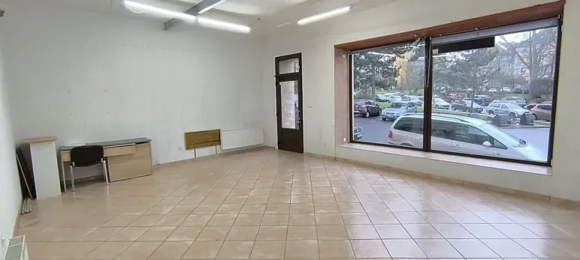 Pronájem obchodního prostoru, Cheb, Svobody, 73 m2