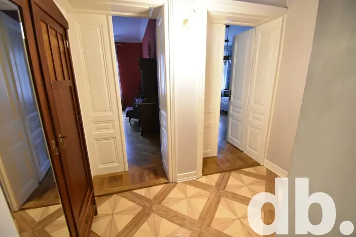 Prodej bytu 2+kk, Karlovy Vary, Svahová, 116 m2