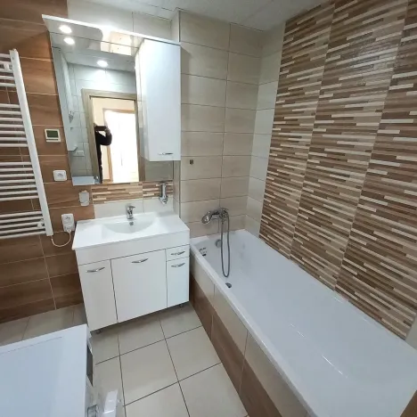 Pronájem bytu 3+1, Nová Včelnice, Na Hliněnce, 81 m2