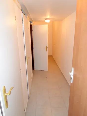 Pronájem bytu 1+kk, Praha - Nusle, Na Vítězné pláni, 26 m2