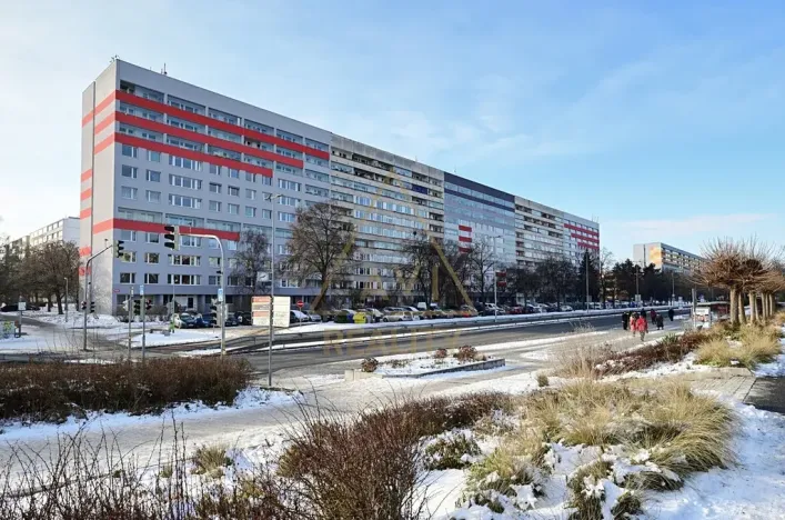 Prodej bytu 3+1, Praha - Prosek, Vysočanská, 74 m2