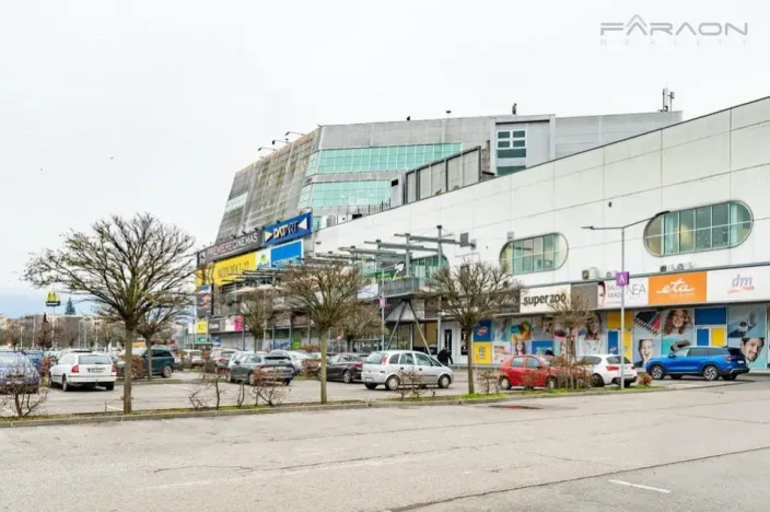 Pronájem bytu 2+kk, Praha - Záběhlice, Velenovského, 53 m2