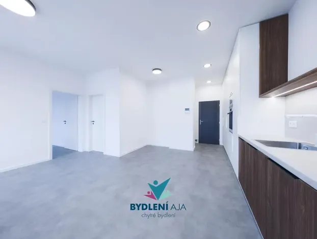 Pronájem bytu 2+kk, Teplice, Novosedlická, 44 m2