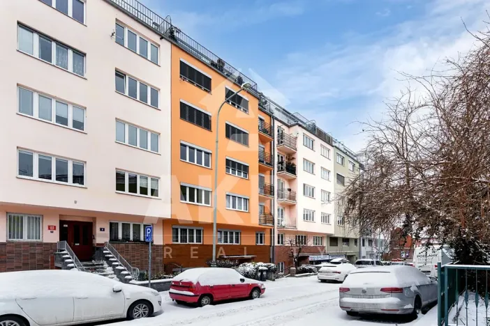 Prodej bytu 2+kk, Praha - Střešovice, Za Hládkovem, 47 m2