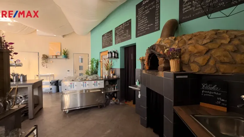 Prodej obchodního prostoru, Týnec nad Sázavou, Ing. Fr. Janečka, 200 m2