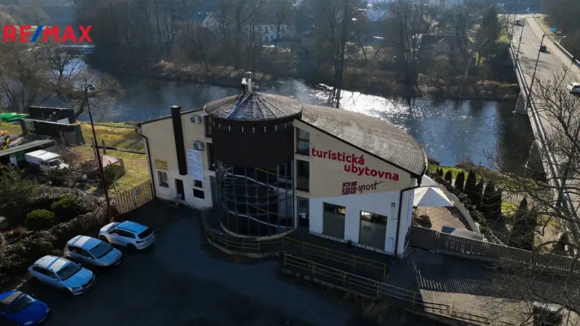 Prodej obchodního prostoru, Týnec nad Sázavou, Ing. Fr. Janečka, 200 m2