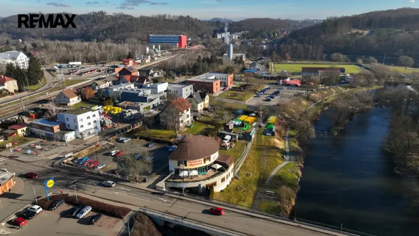 Prodej obchodního prostoru, Týnec nad Sázavou, Ing. Fr. Janečka, 200 m2