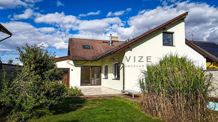 Prodej rodinného domu, Roudné, 265 m2