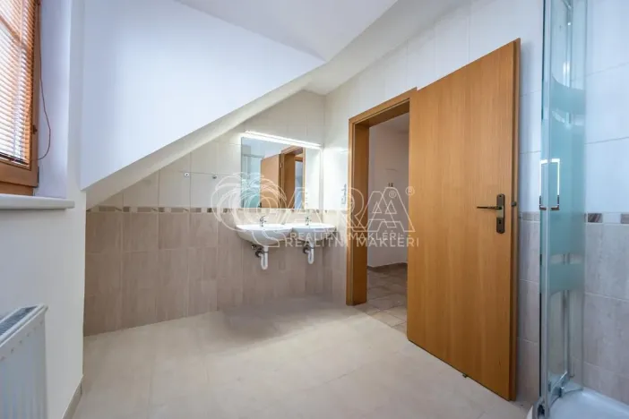 Pronájem bytu 4+kk, Mladá Boleslav - Mladá Boleslav I, Vodkova, 97 m2