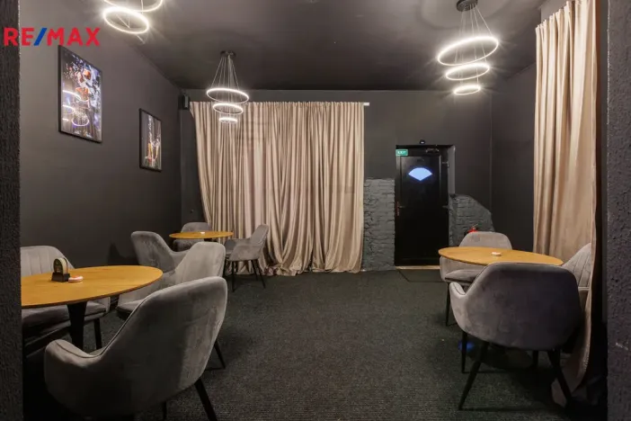 Pronájem restaurace, Karlovy Vary - Rybáře, Sokolovská, 156 m2