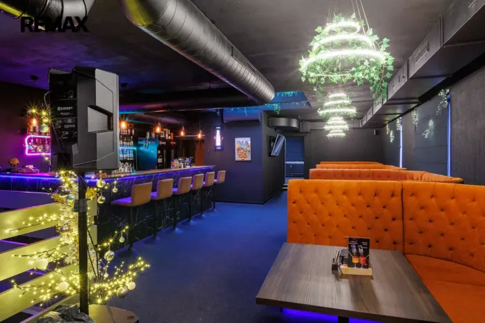 Pronájem restaurace, Karlovy Vary - Rybáře, Sokolovská, 156 m2