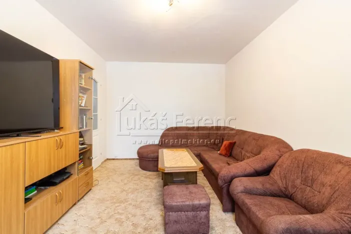 Prodej bytu 3+1, Milovice - Mladá, Spojovací, 67 m2