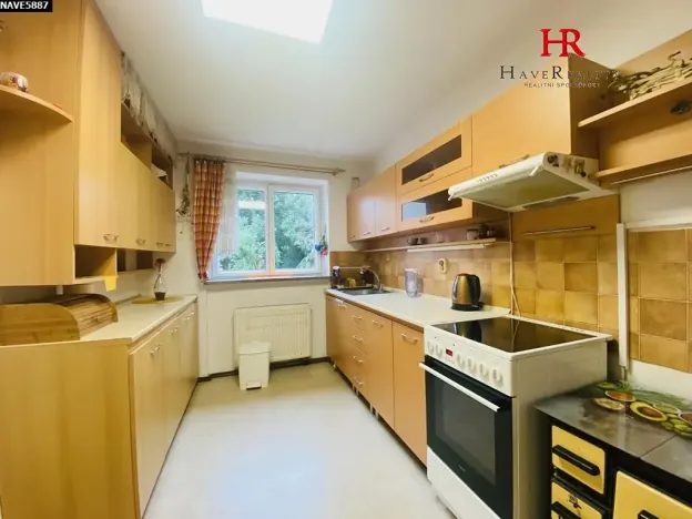 Prodej bytu 2+1, Benešov, Jiráskova, 52 m2