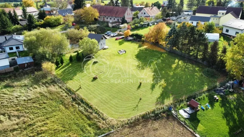 Prodej pozemku pro bydlení, Mokrouše, 3260 m2