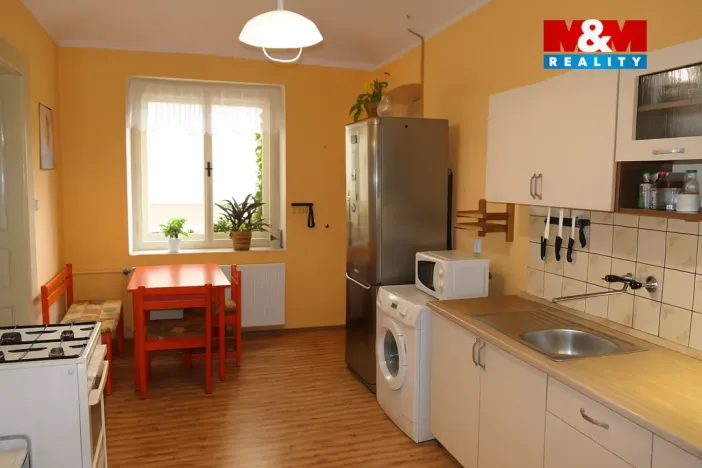 Prodej rodinného domu, Velvary, Růžová, 50 m2