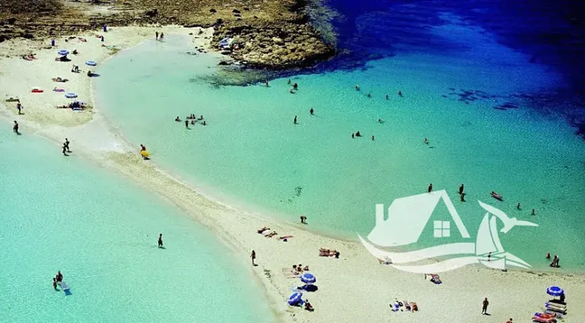 Prodej bytu 3+kk, Paralimni, Kypr, 75 m2