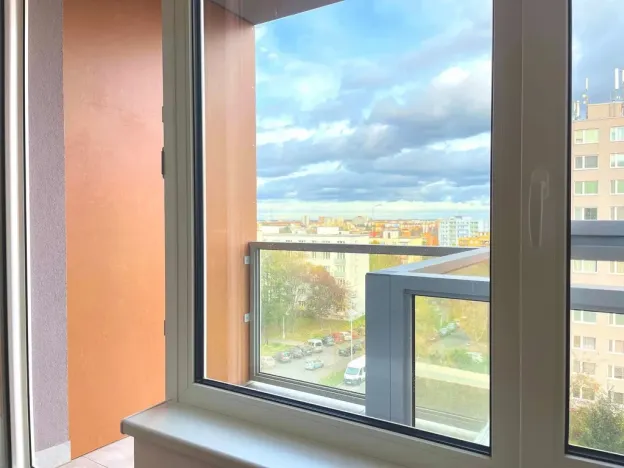 Pronájem bytu 1+kk, Praha - Záběhlice, Choceradská, 39 m2