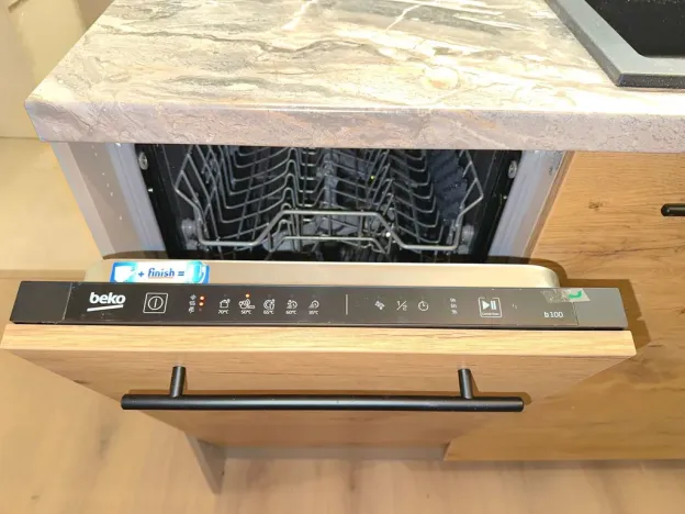 Pronájem bytu 1+kk, Praha - Záběhlice, Choceradská, 39 m2