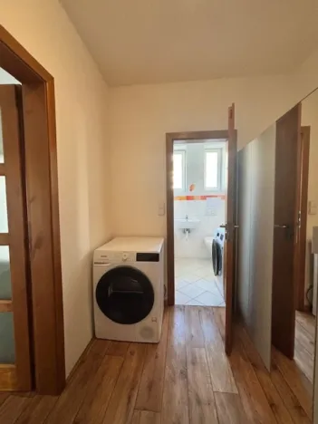 Pronájem bytu 2+kk, Hradec Králové, Střelecká, 58 m2