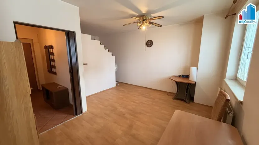 Pronájem bytu 1+kk, Nýřany, Na Sklárně, 38 m2
