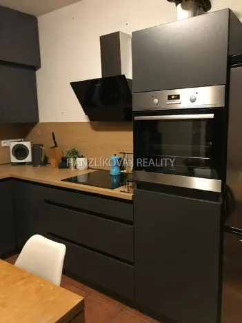 Pronájem bytu 2+kk, České Budějovice - České Budějovice 3, Nádražní, 60 m2