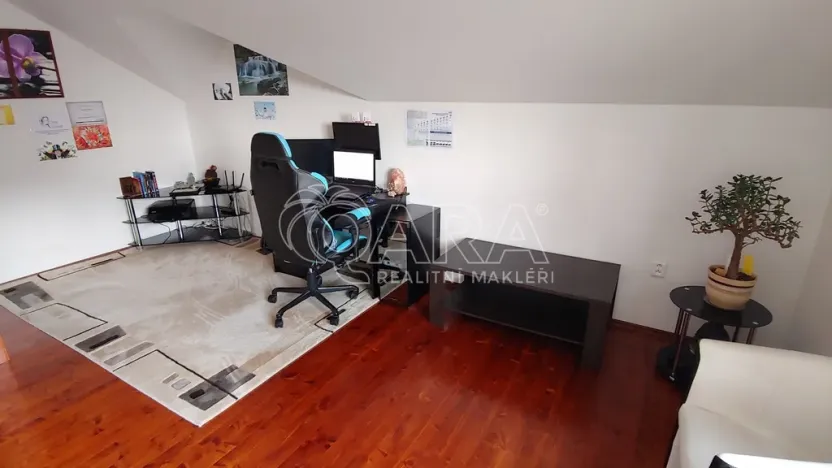 Prodej vícegeneračního domu, Srubec, 334 m2